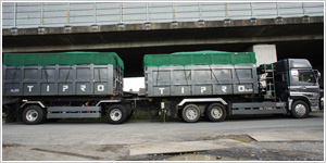 フルトレーラーアームロール車